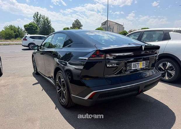 Changan Deepal SL03