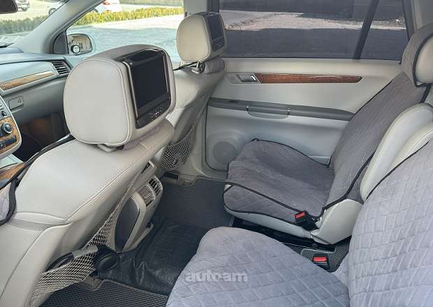 Mercedes-Benz R 350 2008 — photo 9