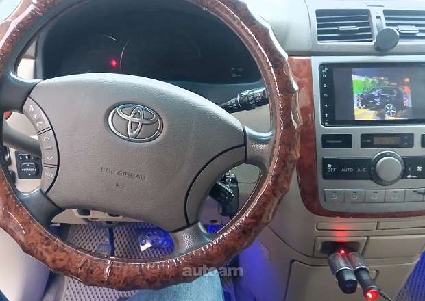 Toyota Ipsum 2008 — photo 8