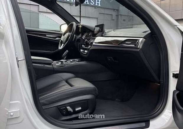 BMW 530 2018 — լուսանկար 9