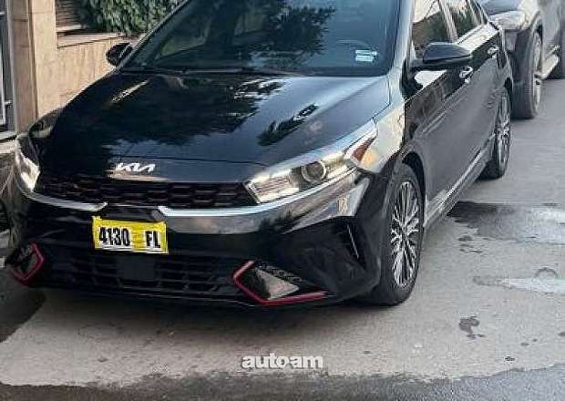 Kia Forte 2023 — լուսանկար 2