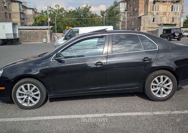 Volkswagen Jetta 2009 — լուսանկար 6