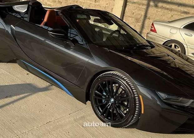 BMW i8 2018 — լուսանկար 4