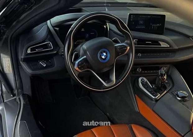 BMW i8 2018 — լուսանկար 5