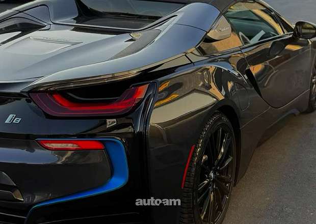 BMW i8 2018 — լուսանկար 2