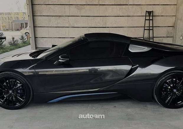 BMW i8 2018 — լուսանկար 3