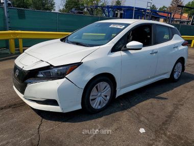 Nissan Leaf  2025 