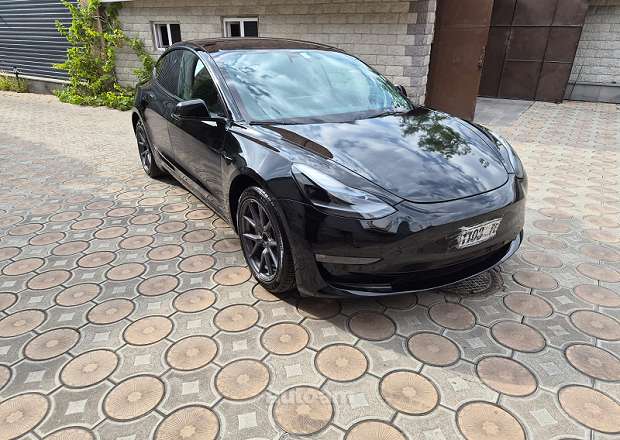 Tesla Model S 2023 — լուսանկար 4