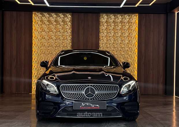 Mercedes-Benz E 200