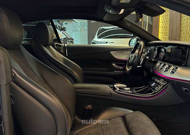 Mercedes-Benz E 200