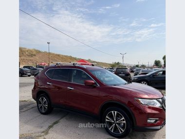 Nissan Rogue  2020 