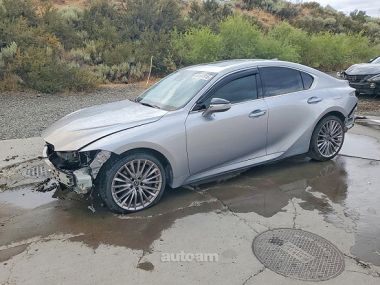 Lexus IS 300  2023 