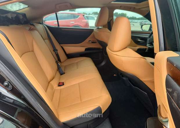 Lexus ES 300