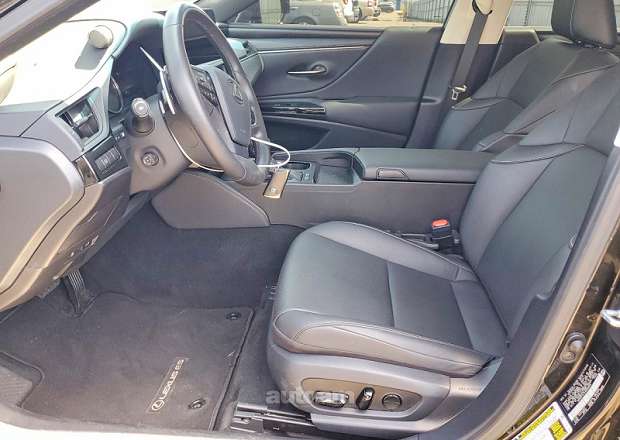Lexus ES 300