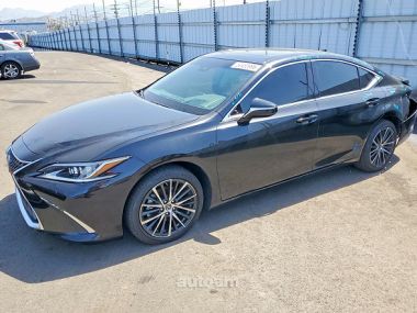 Lexus ES 300  2024 