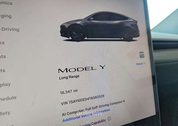 Tesla Model Y