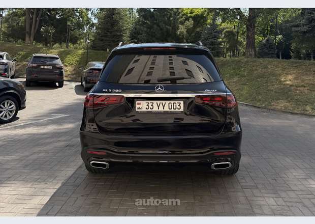 Mercedes-Benz GLS 450