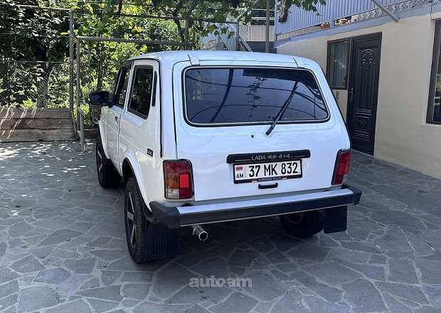 VAZ (Lada) 2121 NIVA (4x4) 2005 — լուսանկար 11