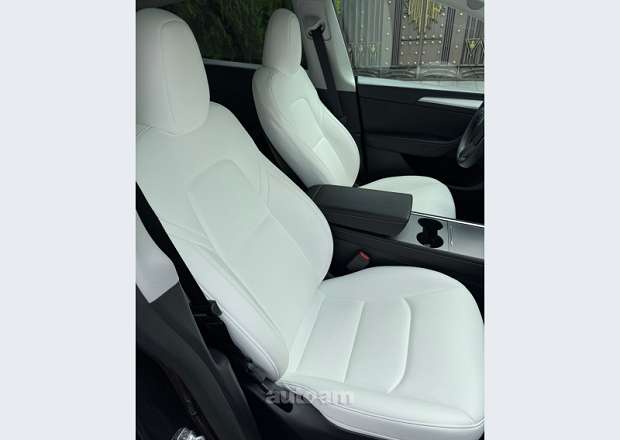 Tesla Model Y 2024 — photo 3