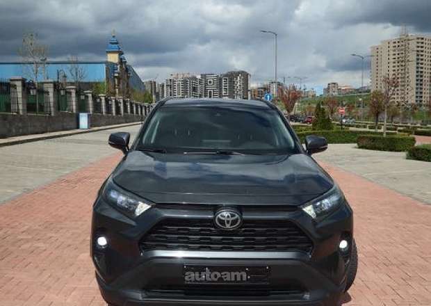 Toyota Rav 4 2019 — լուսանկար 2