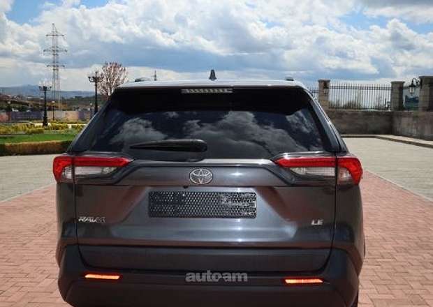 Toyota Rav 4 2019 — լուսանկար 4