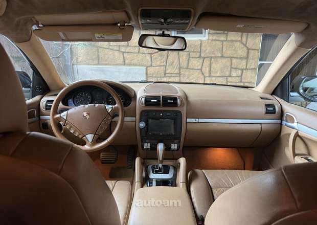 Porsche Cayenne 2008 — լուսանկար 12
