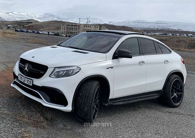 Mercedes-Benz GLE 43 AMG 2017 — photo 2