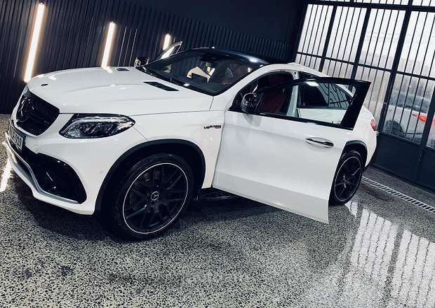 Mercedes-Benz GLE 43 AMG 2017 — photo 3