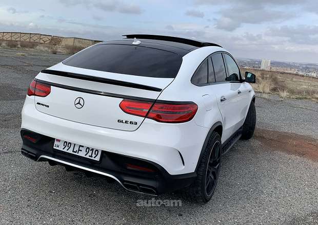 Mercedes-Benz GLE 43 AMG 2017 — photo 1