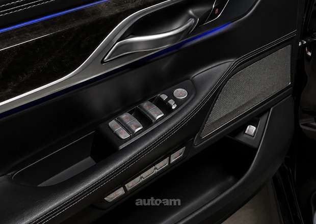 BMW 750 2017 — լուսանկար 14