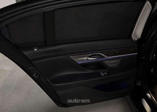 BMW 750 2017 — լուսանկար 15