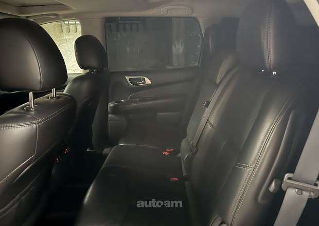 Nissan Pathfinder 2015 — լուսանկար 8