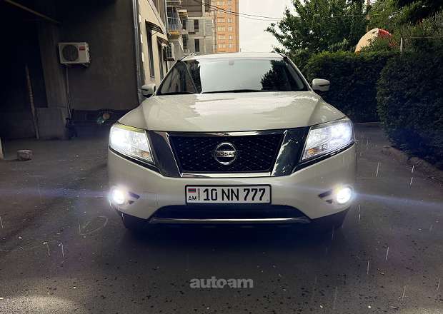 Nissan Pathfinder 2015 — լուսանկար 2