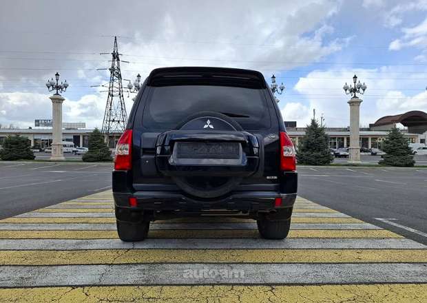 Mitsubishi Pajero 2007 — լուսանկար 2