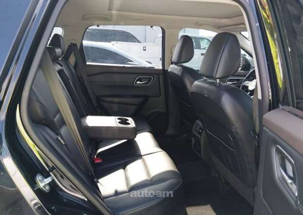 Nissan Rogue