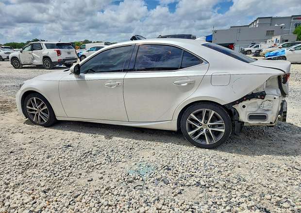 Lexus IS 300