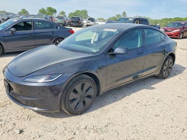 Tesla Model 3  2025 