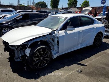 Lexus IS 300 F Sport  2025 