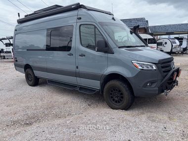 Mercedes-Benz Sprinter  2023 
