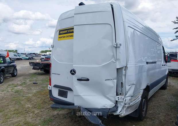 Mercedes-Benz Sprinter