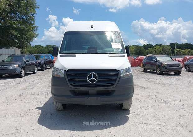 Mercedes-Benz Sprinter