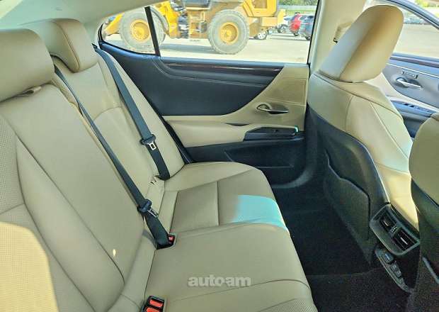 Lexus ES 350