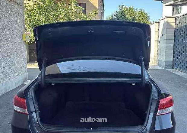 Kia Optima 2018 — photo 7