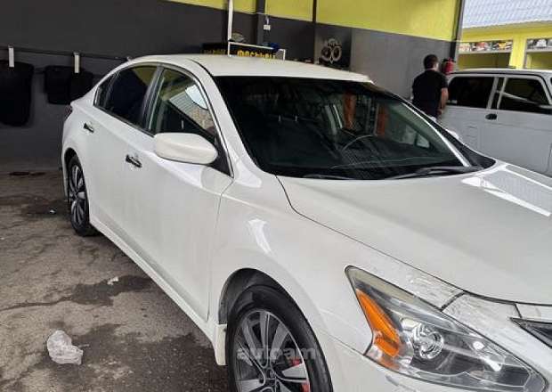 Nissan Altima 2013 — photo 3
