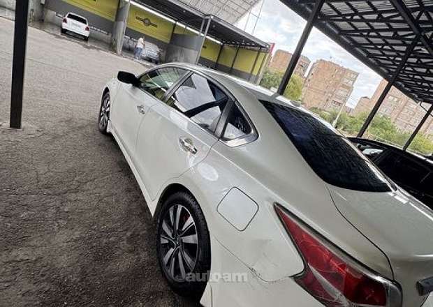 Nissan Altima 2013 — photo 6