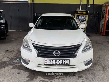 Nissan Altima  2013 