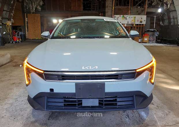 Kia K4