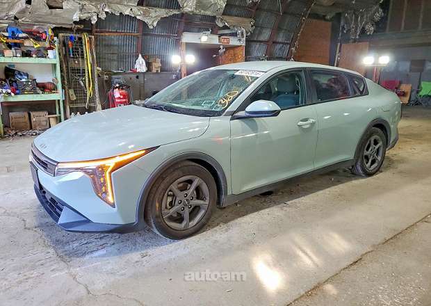 Kia K4