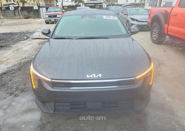 Kia K4