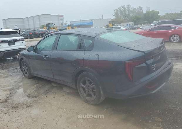 Kia K4